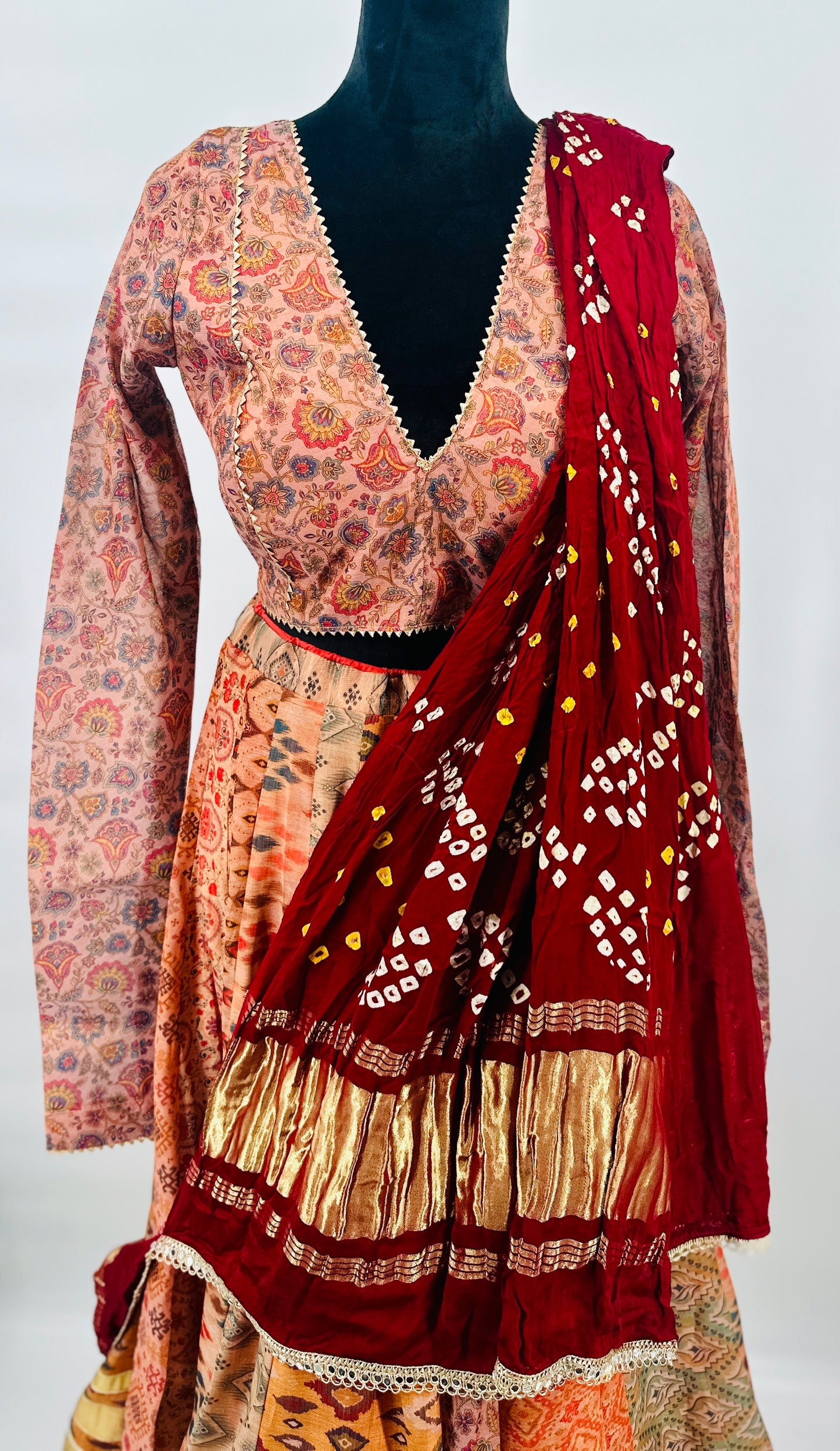 Organza Choli with Patoda Shades & Gajji Silk Bandhani Dupatta – V-Neck Full Sleeve Design with Tassels (Size 38–44, Alteration Available)