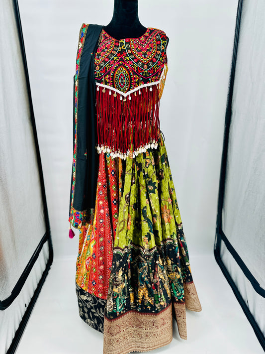 Aliya style choli with gamthi kalmkari and cotton print backless choli with beautiful tassels with real kodi and latkans size 38-44